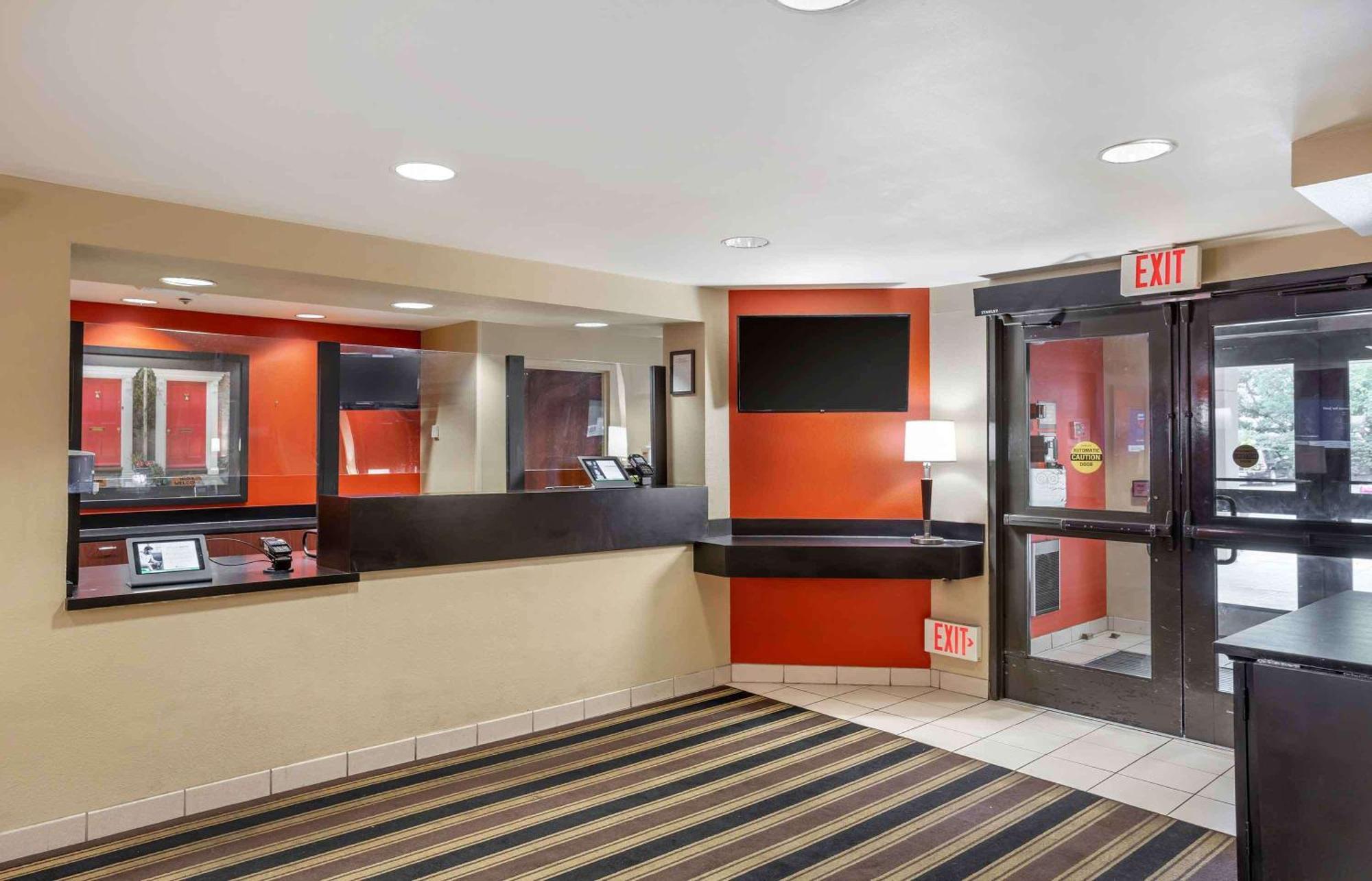 Extended Stay America Suites - Long Island - Мелвілл Екстер'єр фото