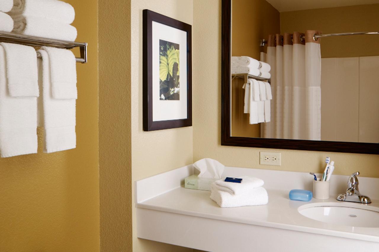 Extended Stay America Suites - Long Island - Мелвілл Екстер'єр фото